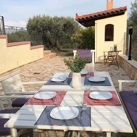 Holiday home εξοχική κατοικία στη χαλκίδας *